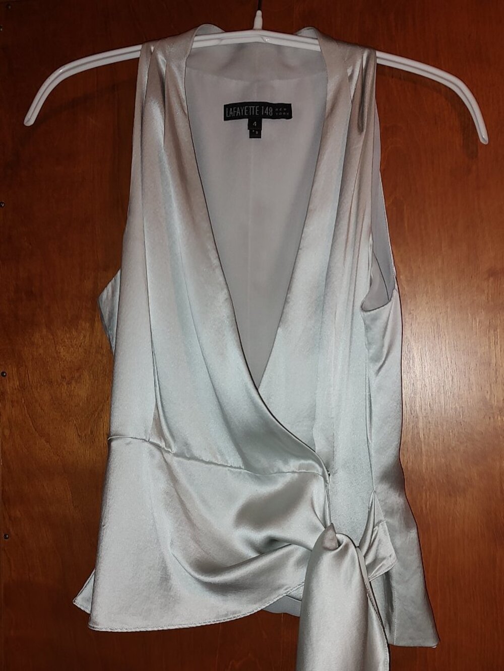 LAFAYETTE 148 100% SILK WRAP BLOUSE SLEEVELESS LINED FLIP TIE SILVER GRAY SZ 4